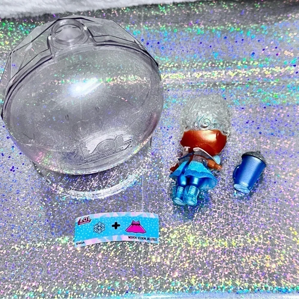 L.O.L. SURPRISE! MISS SNOW Glitter Globe Winter Disco Doll